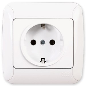 Πρίζα Σούκο με γείωση-Λευκό Διακόπτες Καλωδίων Onetrade